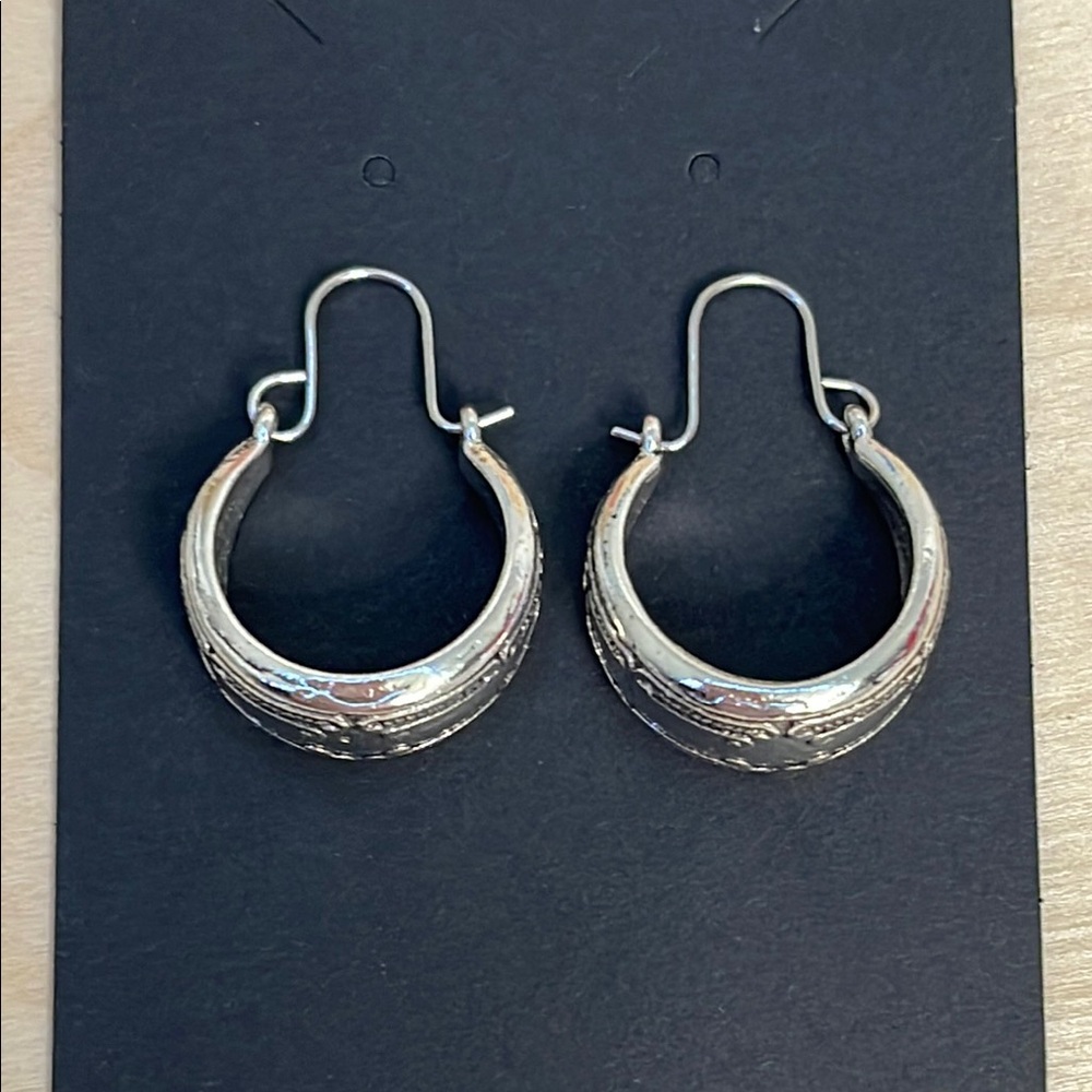 Silver Crescent Hoop Earrings Vintage Look